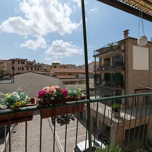 Classic Style In Center Florence